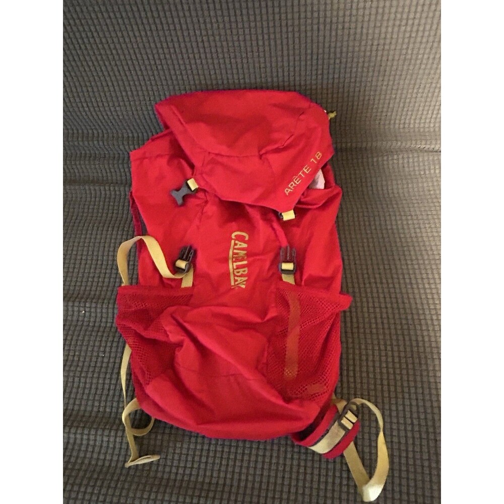 CamelBak Arête 18 Hiking Backpack Red/Yellow Lightweight External Pockets